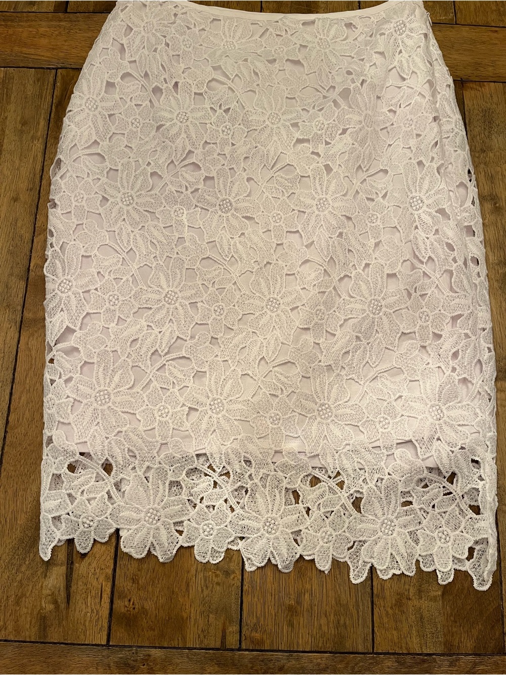 Vince Camuto White Floral Lace Pencil Skirt size 12